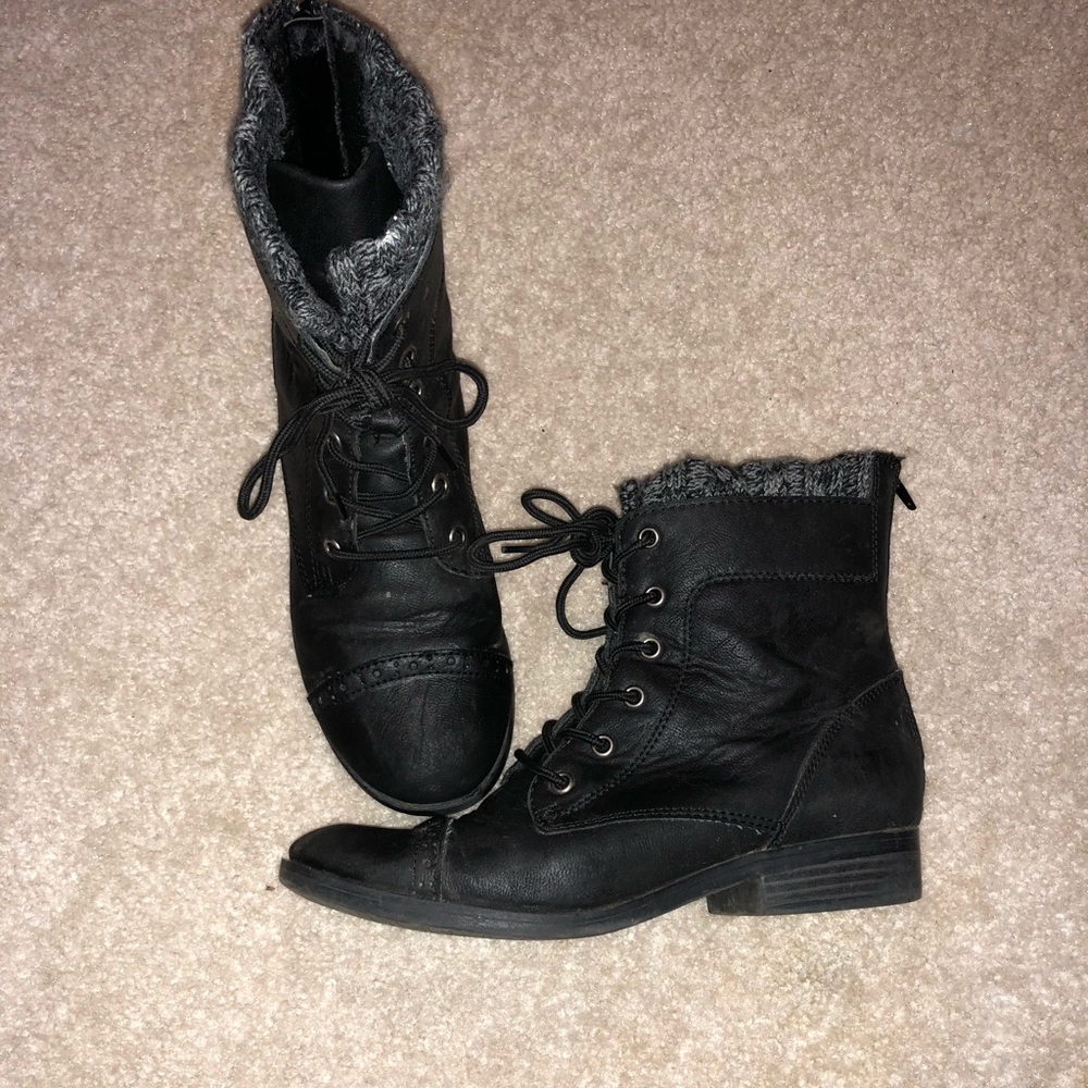Black Boots size 9